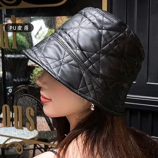 Mũ bucket Chất Liệu Da pu Họa Tiết Sọc Caro Phong Cách retro Hàn Quốc