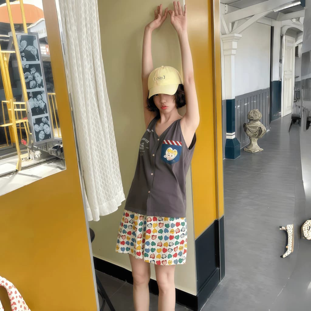 Bộ đồ ngủ nữ cotton mát 3 món: Cardigan + áo ba lơ in hình dễ thương + quần đùi【mới xuân hè 2026 – mặc nhà hay đi chơi】