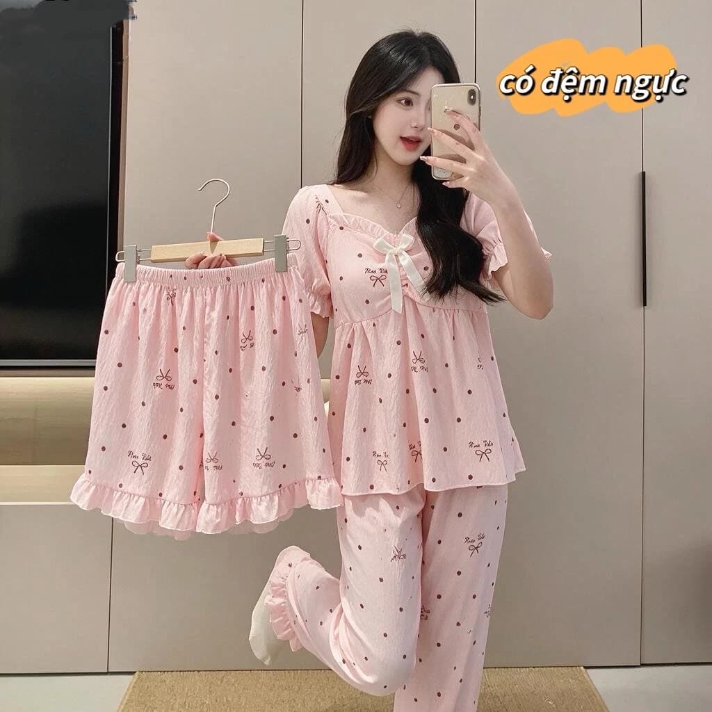 【100% Cotton - Có độn ngực】Bộ 3 món đồ ngủ mùa hè mỏng nhẹ - Áo tay phồng cổ vuông viền ren nơ xinh - Gồm áo ngắn tay + quần đùi + quần dài - Phong cách dễ thương, nữ tính - Đồ ngủ tại nhà thoải mái - Mẫu hot bán chạy - Free ship ✅ Giao hàng trong ngày