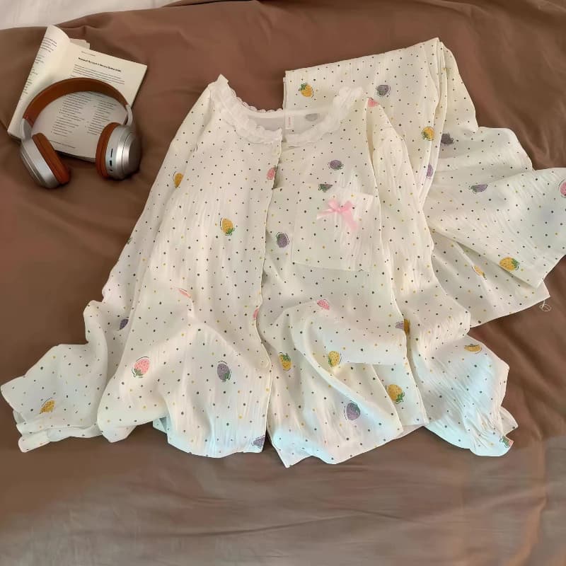 Bộ đồ ngủ Cloud Cotton nữ – Tay dài mùa xuân thu – Size lớn – Mẫu mới thu 2026 – Họa tiết chấm bi màu và dâu tây – Mặc nhà thoải mái