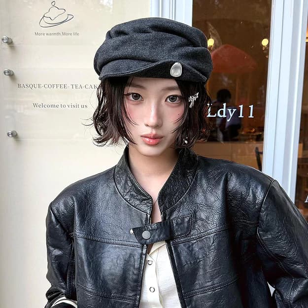 Retro Kim Loại Khóa Văn Học Vành Đen Newsboy Equestrian Mũ Nữ Xuân Thu Văn Học Xếp Ly Beret Mặt Nhỏ