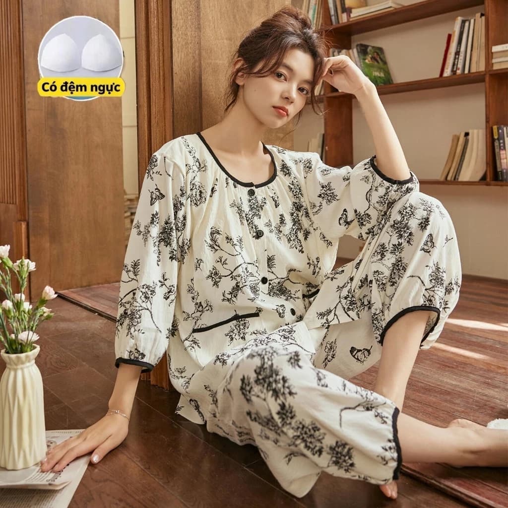 【Cotton nguyên chất - Có độn ngực】Bộ đồ ngủ mùa hè phong cách Hàn Quốc - Áo ngắn tay + quần 7 phần - Thiết kế thanh lịch, dịu dàng, trưởng thành - Mẫu mới nhất 2026 - Đồ ngủ tại nhà sang trọng - Free ship ✅ Giao hàng trong ngày