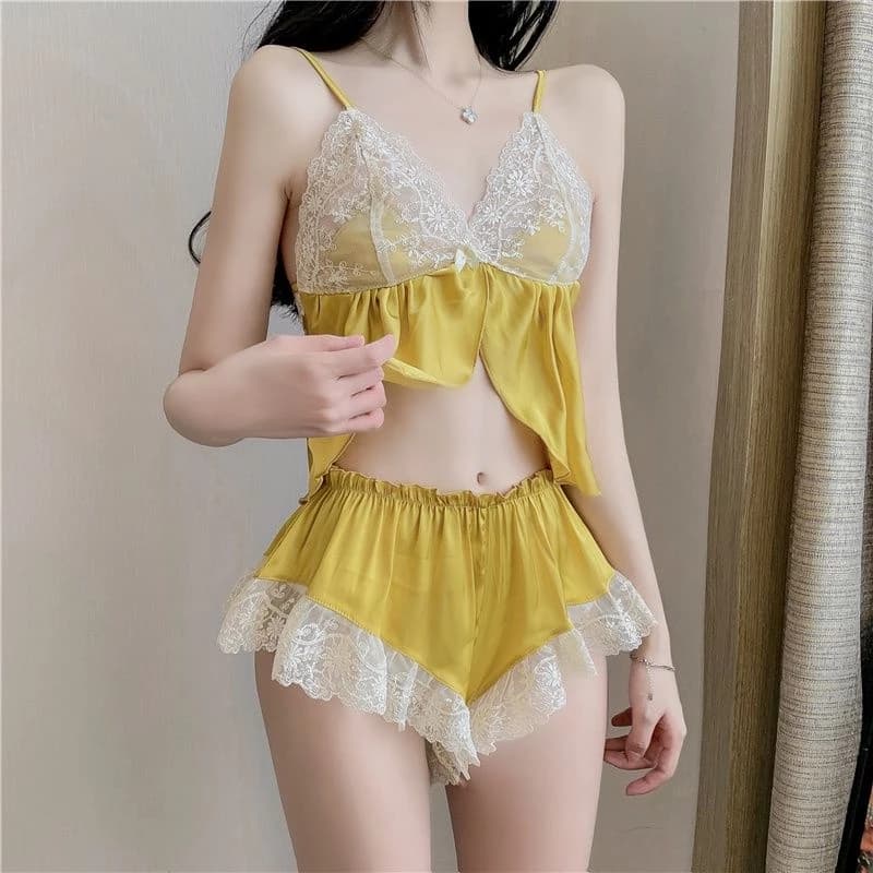 Bộ Đồ Ngủ Áo Hai Dây Phối Ren + Quần Short Dễ Thương Thời Trang Cho Nữ