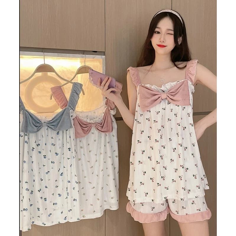 Bộ Đồ Ngủ Áo Hai Dây Phối Quần Short Vải Lụa Lạnh Mỏng Có Nơ Thời Trang Mùa Hè Dễ Thương Cho Bạn Gái