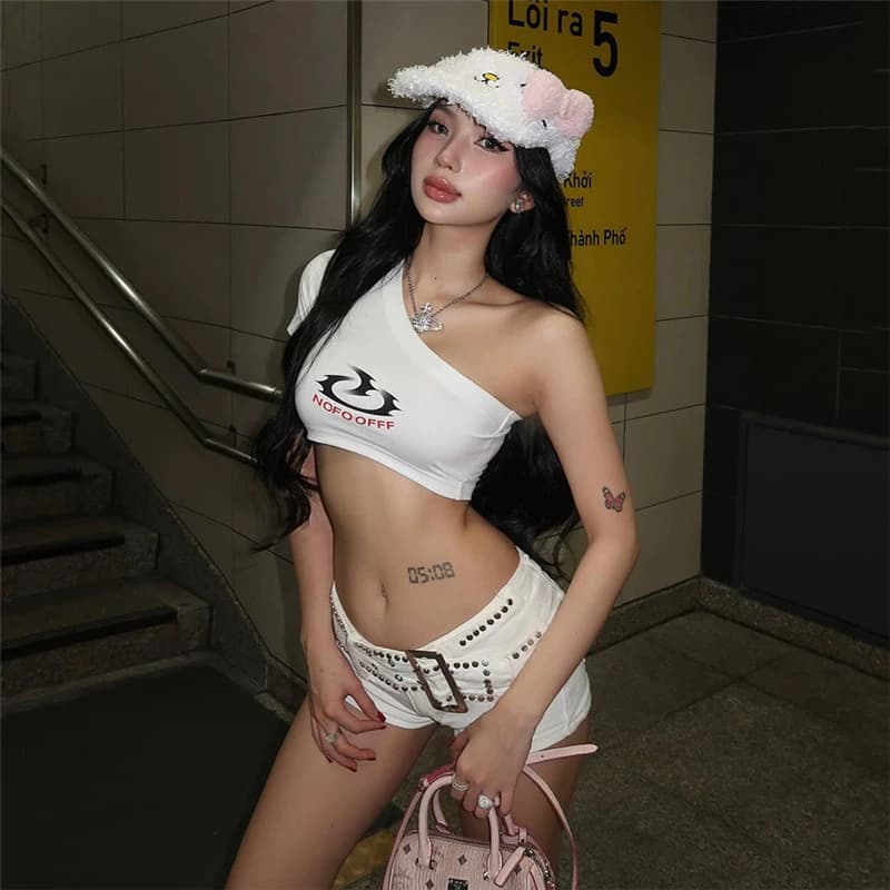 Klalien Có Cá Tính Giảm Béo Áo Thun Gợi Cảm Cổ Chéo Vai Hình Eo Rốn Lộn Chữ In Hình Thường Ngày Đa Năng 2025 Thời Trang Phụ Nữ Mới