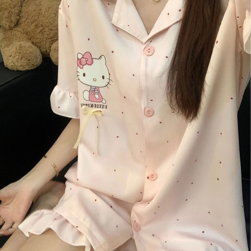 Mềm Ice Silk Hello Kitty quần short tay ngắn bộ đồ ngủ nữ hoạt hình dễ thương nơ