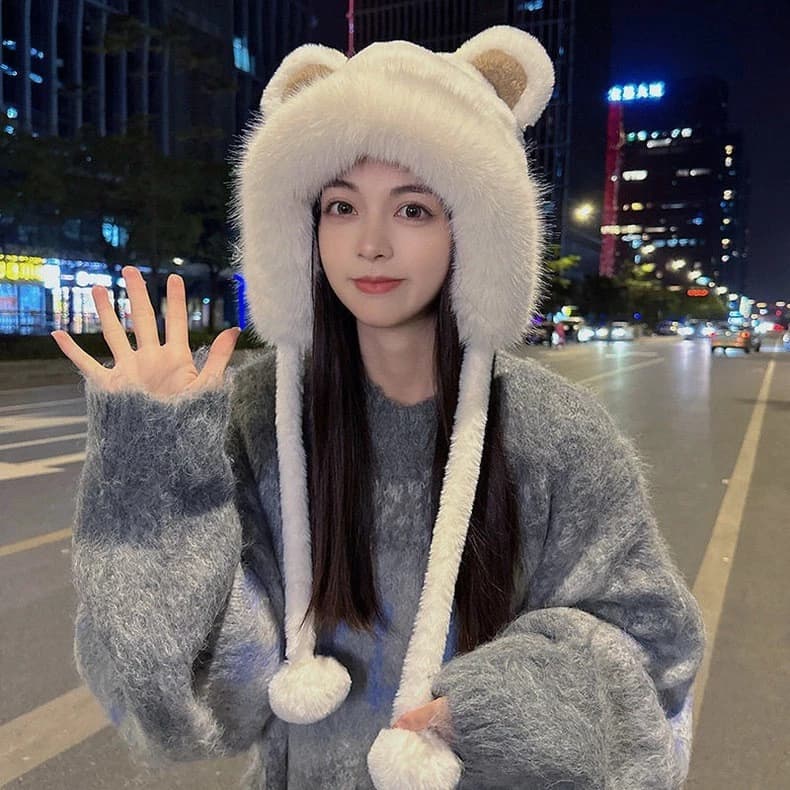Mũ Lông Tai Gấu Dày Giữ Ấm Mùa Đông Kèm Dây Buộc Quả Lắc– Mũ Lông Xù Cute Giúp Mặt Nhỏ Gọn Phong Cách Hàn Quốc