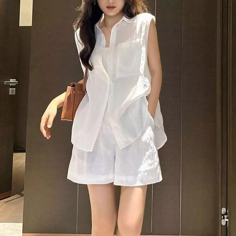 Cao Cấp Ánh Sáng Sang Trọng Lười Phong Cách Trắng Phù Hợp Với Áo Sơ Mi Không Tay Quần Short Thường Ngày Bộ Đồ Hai Mảnh