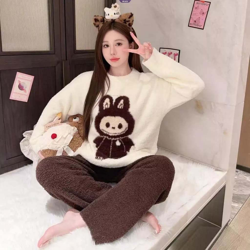 Bộ Đồ Ngủ Mùa Đông Cho Nữ with Lông Mềm Mại và Đáng Yêu - Thiết Kế Hoạt Hình Cute
