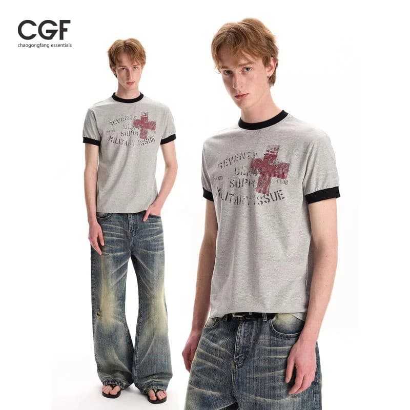 Áo thun Cotton in hình Cleanfit với thiết kế chữ thập quân sự theo phong cách đô thị