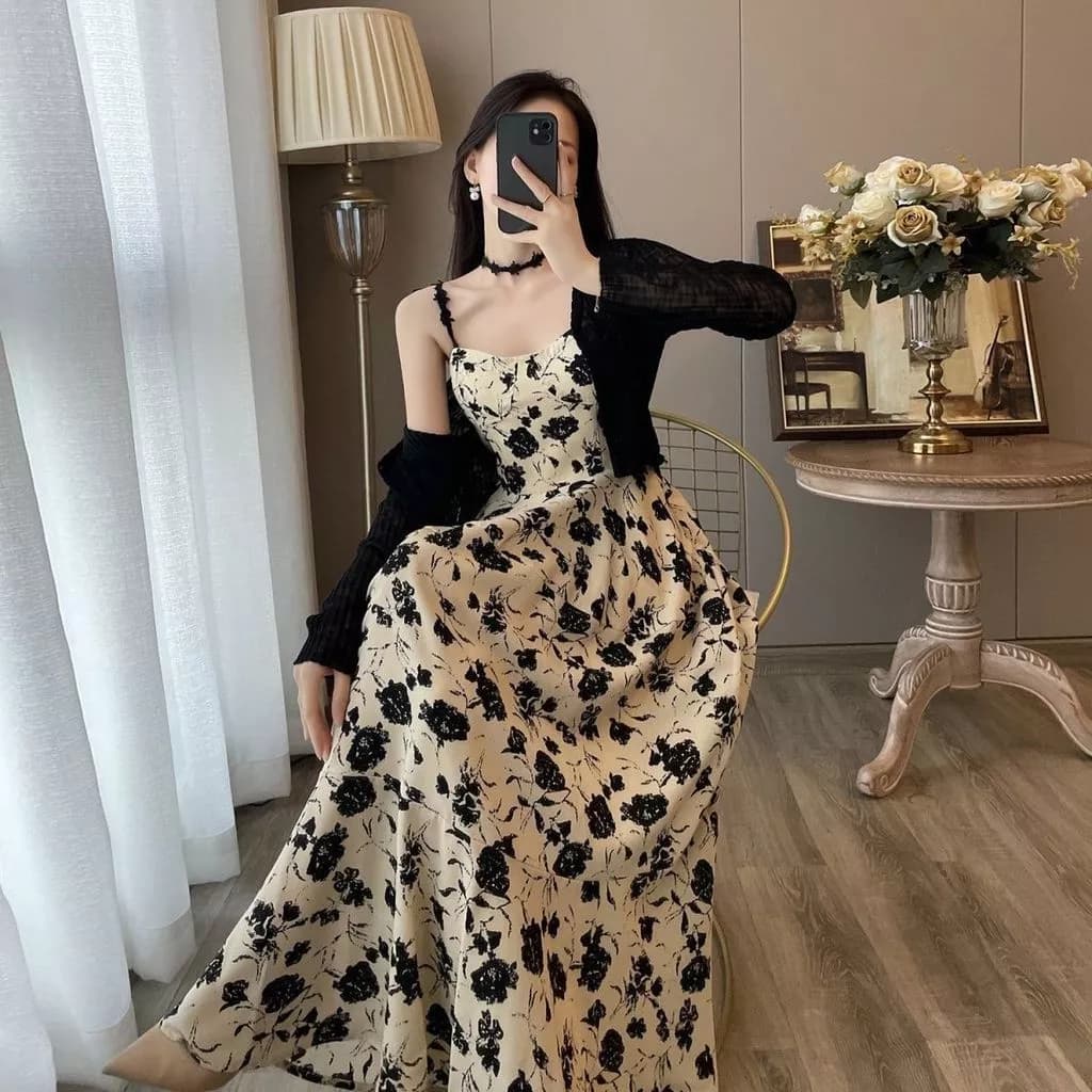 Đầm Đeo Hoa Nữ Mùa Hè 2026 Phong Cách Mới Pháp Hepburn Phong Cách Cao Cấp Tính Khí Bộ Đồ Hai Mảnh