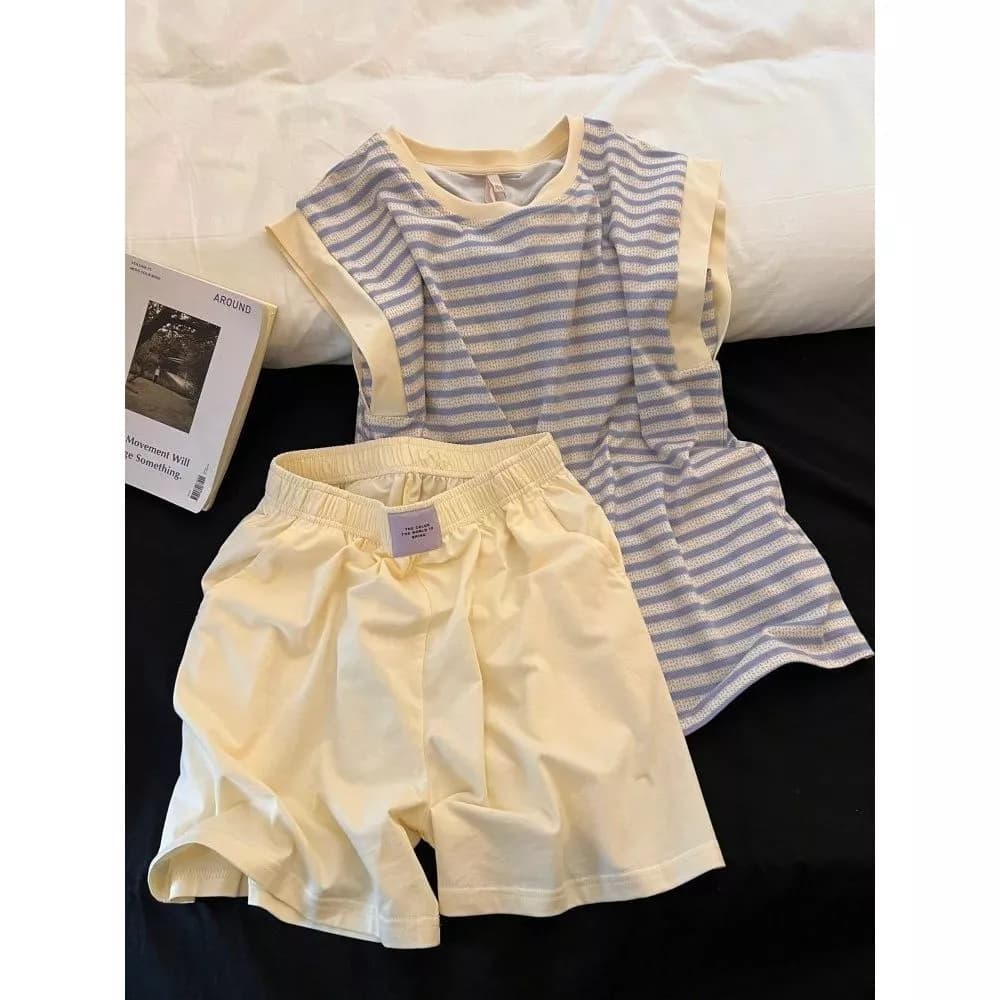 [Order]-Bộ đồ hai mảnh gồm áo ba lỗ sọc phối màu độc đáo và quần short, kiểu dáng mỏng nhẹ mùa hè,  chuẩn hàng qc