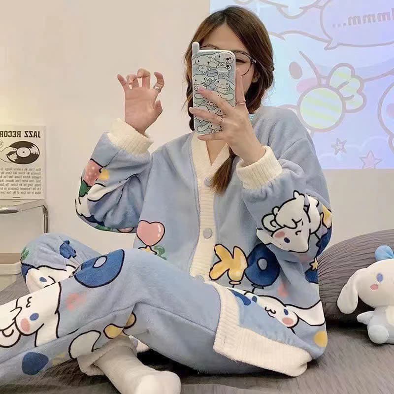 Bộ đồ ngủ cài cúc lông cừu tuyết nhung free size mùa đông ấm áp