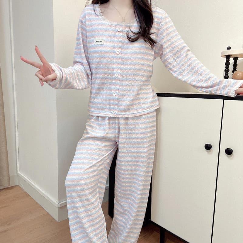 Bộ Đồ Ngủ Xuân Thu Mới Mẻ, Lớp Lót Ngực, Tay Dài