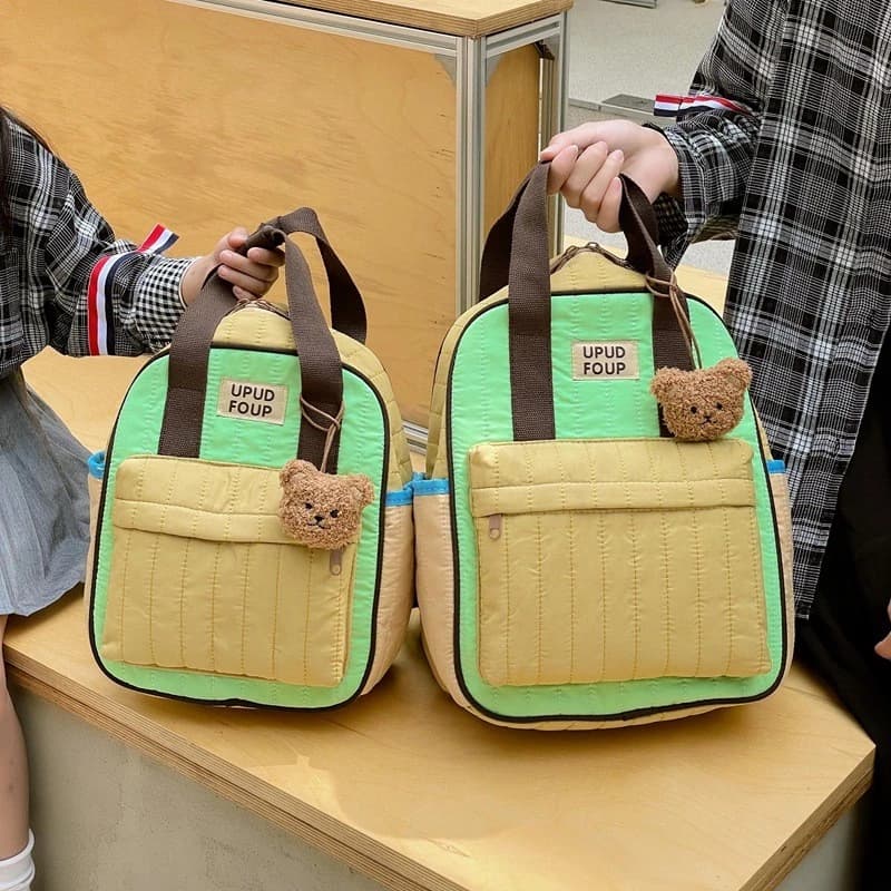 Mẫu Giáo Học Sinh Tiểu Học Schoolbag Phong Cách Phương Tây Màu Sắc Tương Phản Gấu Dễ Thương Mặt Dây Chuyền Cha Mẹ-Con Ba Lô Phong Cách Mới