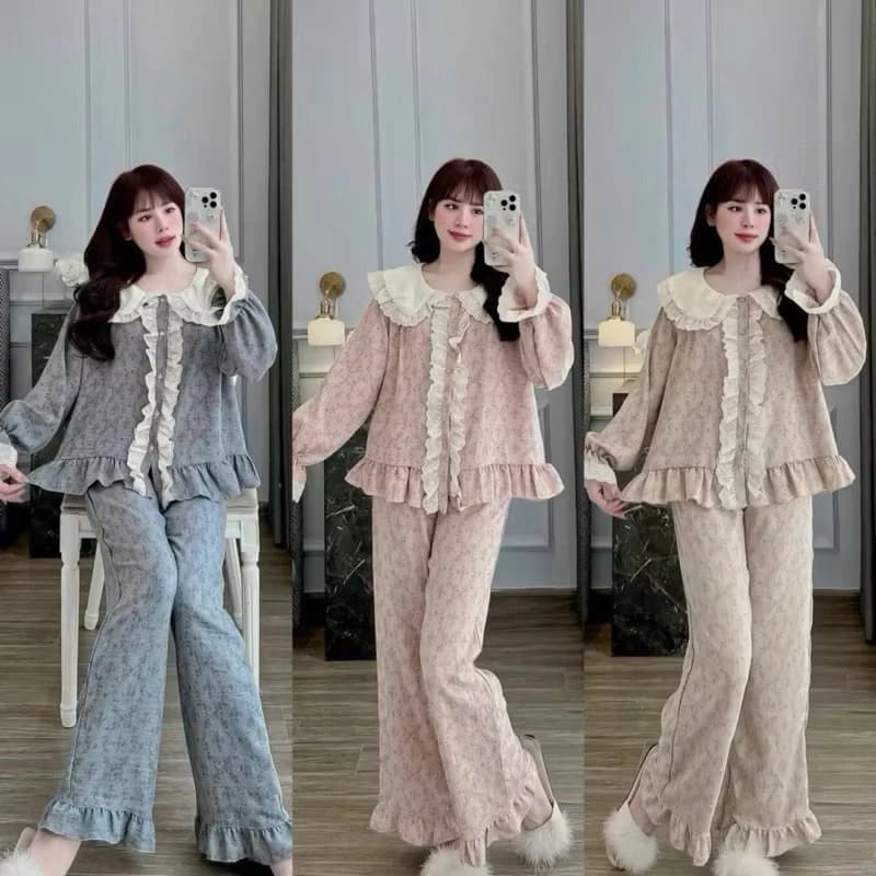 Set Đồ Pijama Dài Tay Cổ Bèo Viền Ren Hoạ Tiết Hoa Nhí Chất Liệu Đũi Vân Mây Mềm Mịn