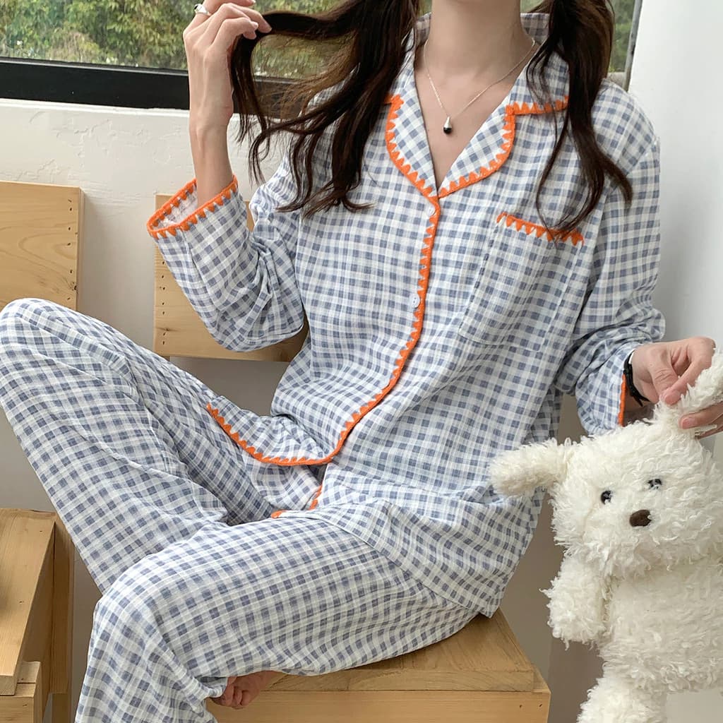 Bộ đồ ngủ kẻ sọc Poly-Cotton dành cho nữ Vỏ cổ áo dài tay Loungewear