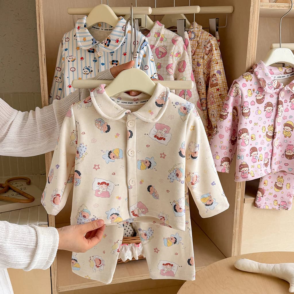 Quần áo gia đình trẻ em Bộ đồ ngủ bằng lụa len Bộ đồ ngủ in hình hoạt hình cho bé Bộ hai mảnh