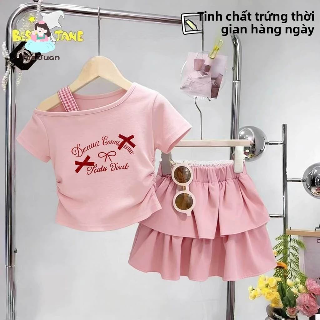 Set đồ bé gái lệch vai - áo thun tay ngắn + chân váy xếp tầng dễ thương phong cách Hàn mặc hè