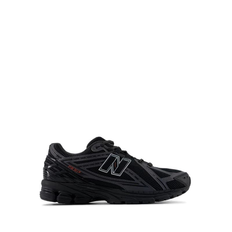 Giày Thể Thao New Balance 1906R Unisex - Black