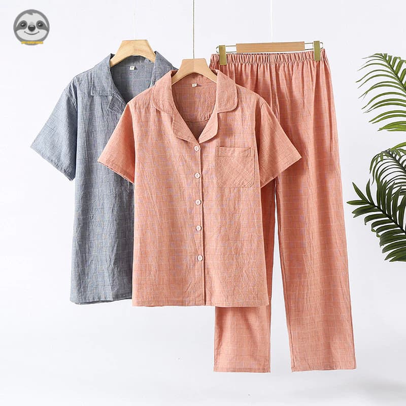 Phong Cách Cặp Đôi Kiểm Tra Màu Tối Ve Áo Quần Ngắn Tay Loungewear / Nam Nữ Cardigan Quần Ngắn Tay Phù Hợp Với / Mùa Xuân Mùa Hè Cotton Nguyên Chất Có Thể Mặc Bộ Đồ Ngủ Ngoài