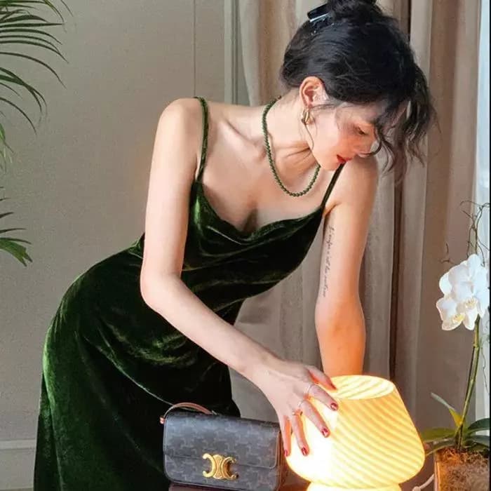 Phụ Nữ Mùa Thu Vintage Giữa Dài Nhung Đa Năng Đế Trượt Đầm Nhẹ Nhàng Thanh Lịch Hàng Ngày Thoải Mái Mặc