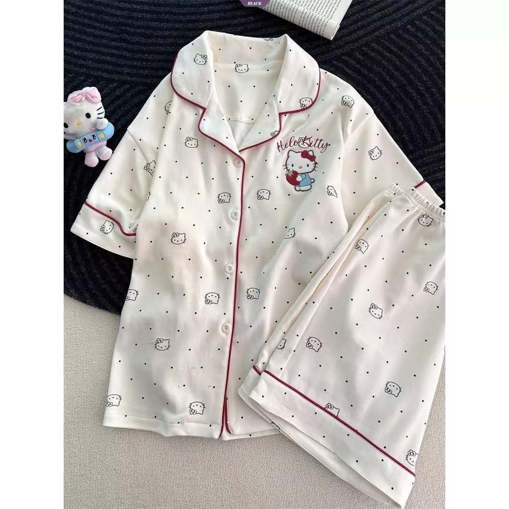 Bộ đồ ngủ Hello Kitty phong cách Nhật Bản, short ngắn tay, phù hợp cho học sinh và gia đình mùa hè.