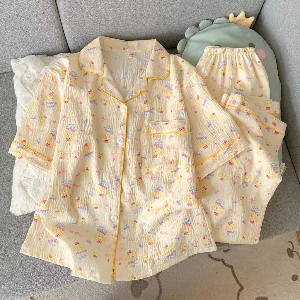 Bộ Đồ Ngủ Mềm Mại Cho Nữ Mùa Hè, Màu Kem Bơ, Mặc Nhà Dễ Thương Tay Ngắn + Quần Short + Quần Dài - Hàng Order