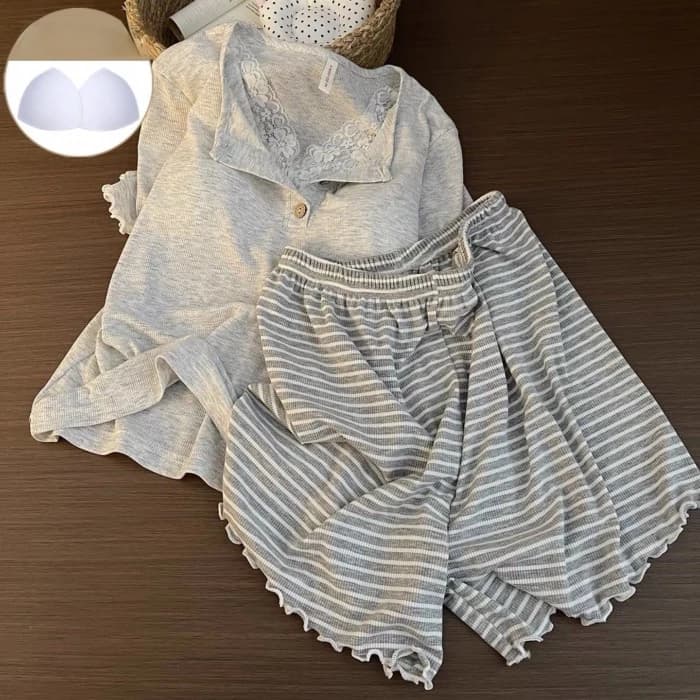 Bộ đồ ngủ mới màu xám ngọt ngào mùa hè dành cho nữ với bộ quần short ngắn tay cổ chữ V