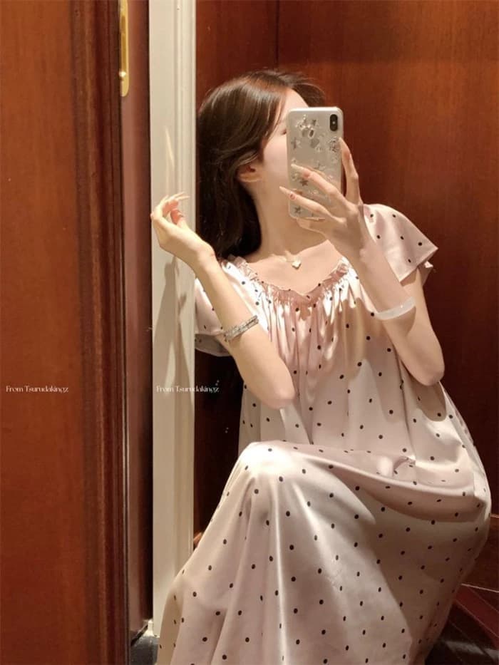 High-end Casual Style Nightgown, Women's Short-sleeved Mid-length Dress, Cool Ice Silk Home W