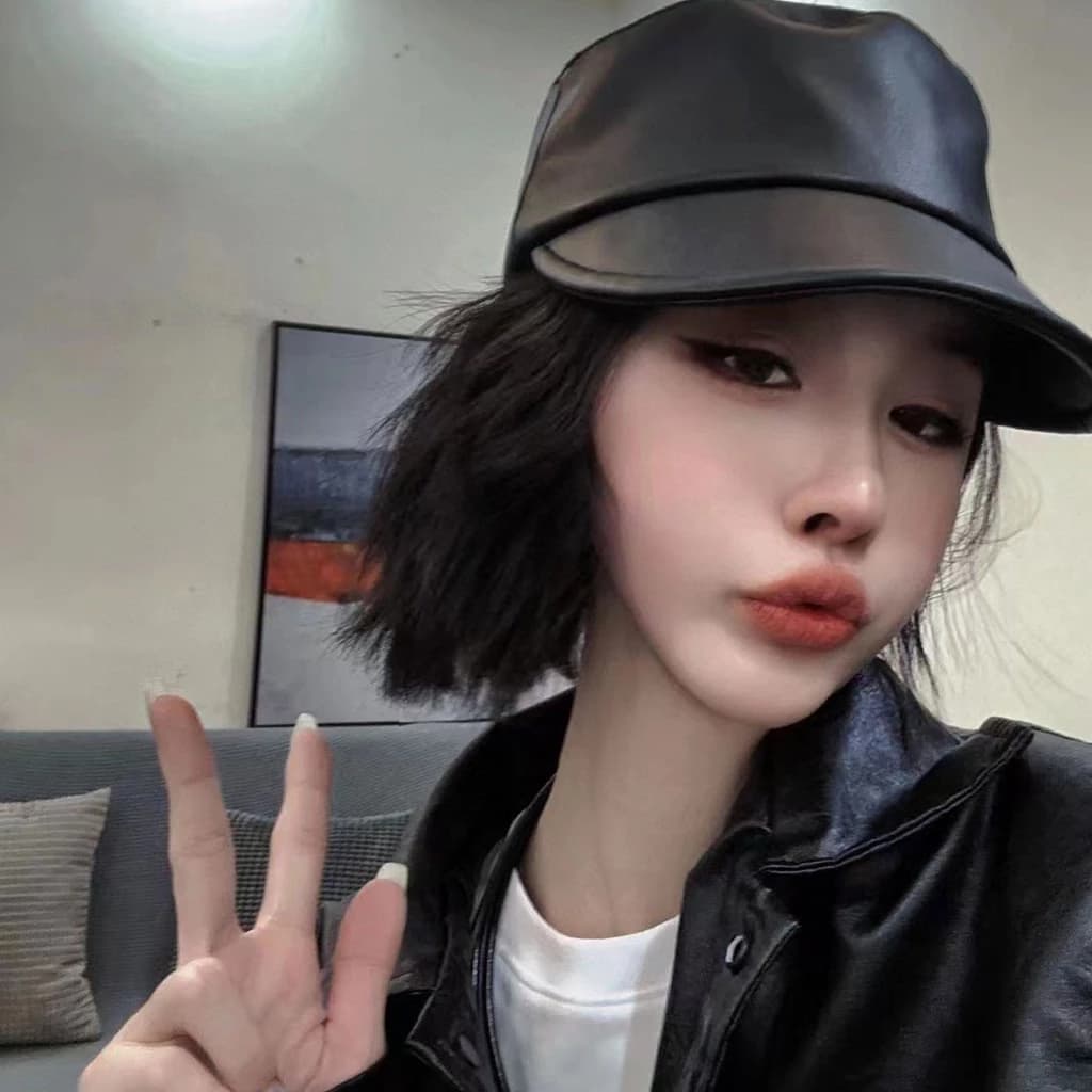 Mũ Da Mềm Màu Đen Dễ Phối Đồ Thời Trang Xuân Hè Cho Nữ