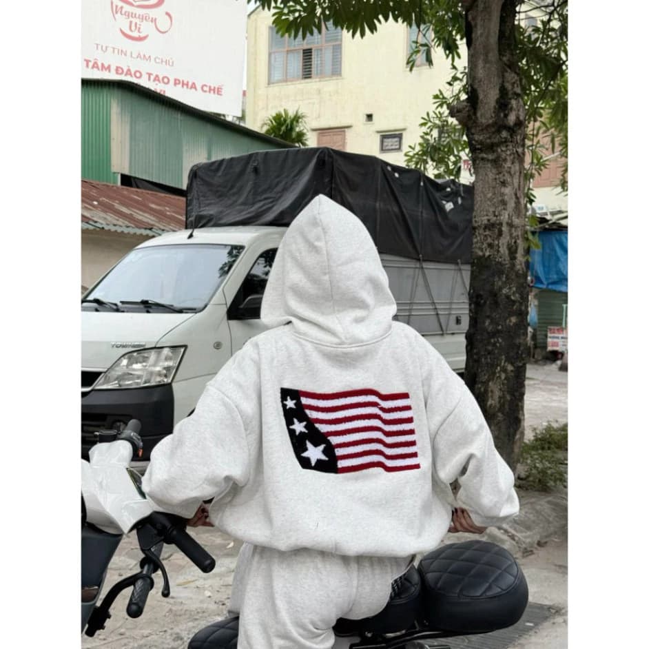 (Bộ Sưu Tập Mùa Đông Phong Cách) Sét Bộ Nỉ Thêu Cờ Mỹ Chất Lượng Cao, Hoodie Có Mũ Xinh Xắn, Hàng Mới Nhất. 2026.....