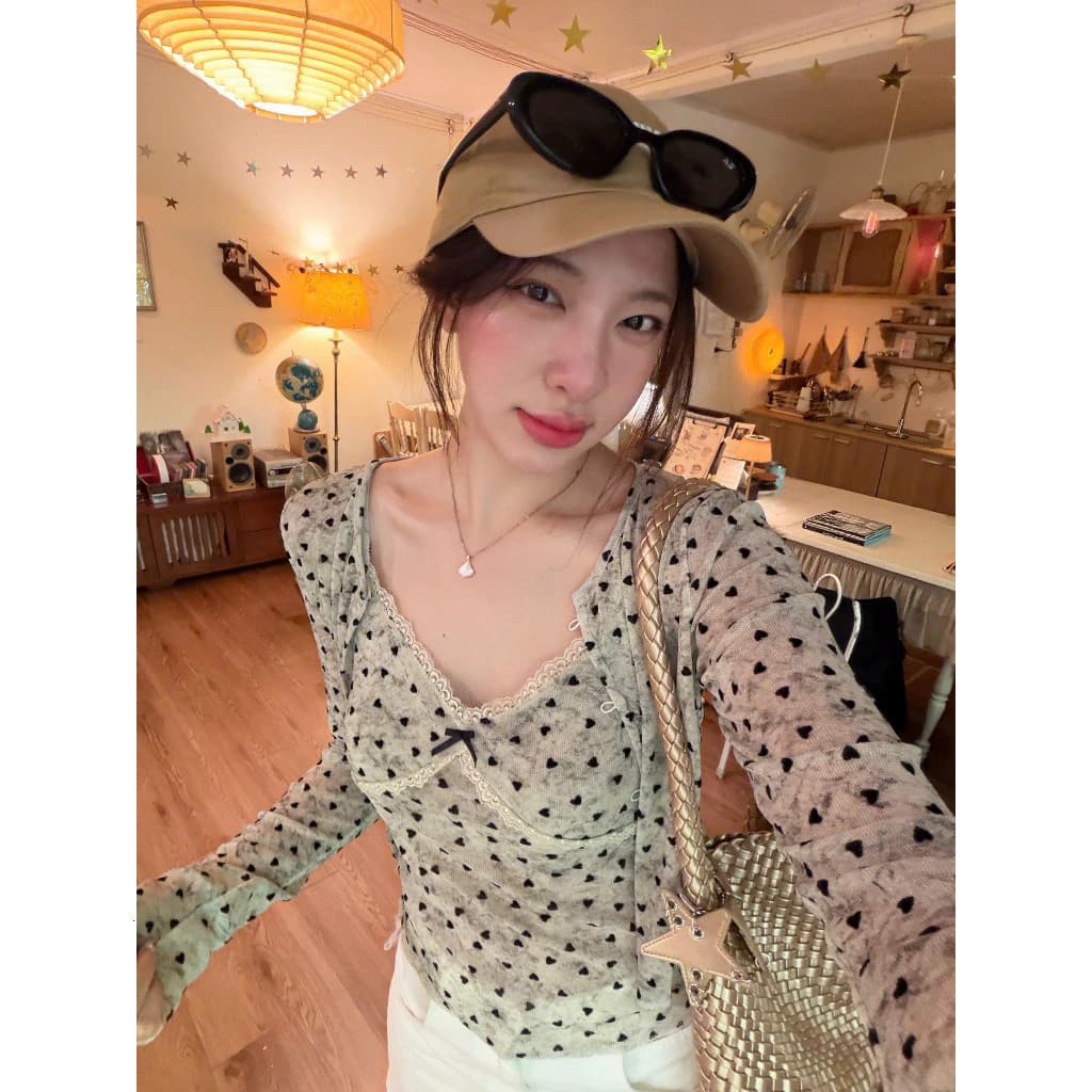 QueenStore (ẢNH OLDSCHOOL) Set áo kiểu 2 chi tiết dáng ôm trái tim A3838 Vevy Set