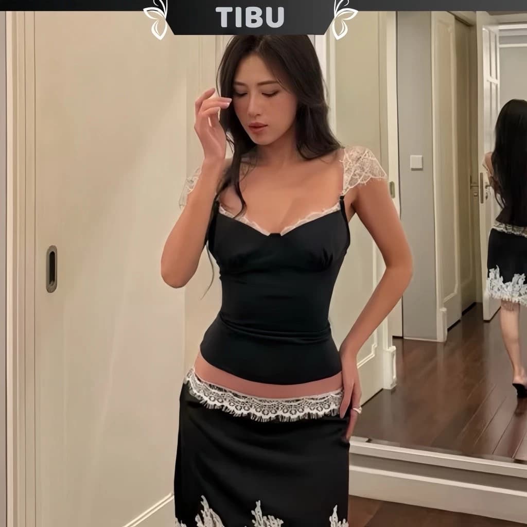 TIBU - Set Áo Hai Dây Cánh Tiên Phối Chân Váy Ngắn Viền Ren Đen Trắng Sang Chảnh Đi Chơi B803