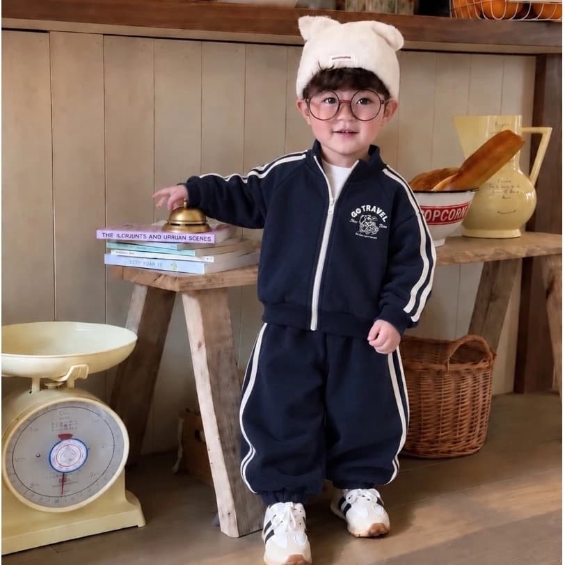 Bộ Nỉ Thể Thao Phong Cách Cực Chất Cho Bé Trai 8-18kg