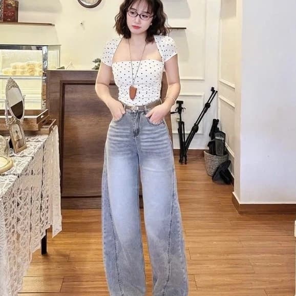 Quần jean suông đen,Quần bò nữ ống rộng màu đen đơn giản
