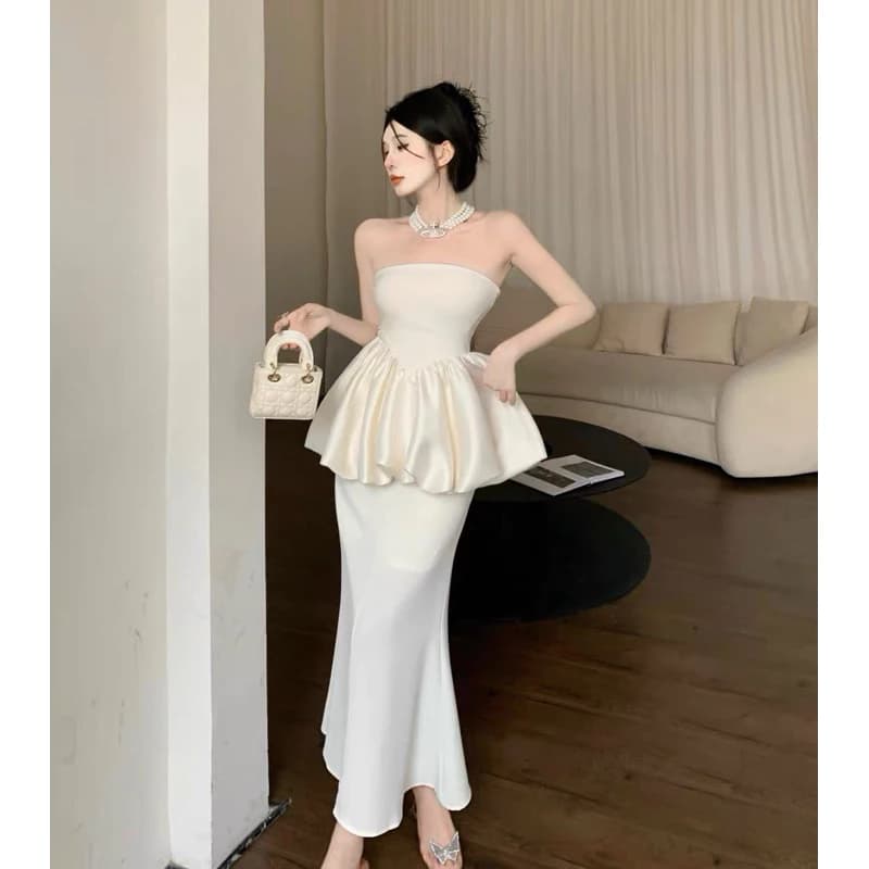 SET ÁO CÚP NGỰC PHỒNG & VÁY LOE
