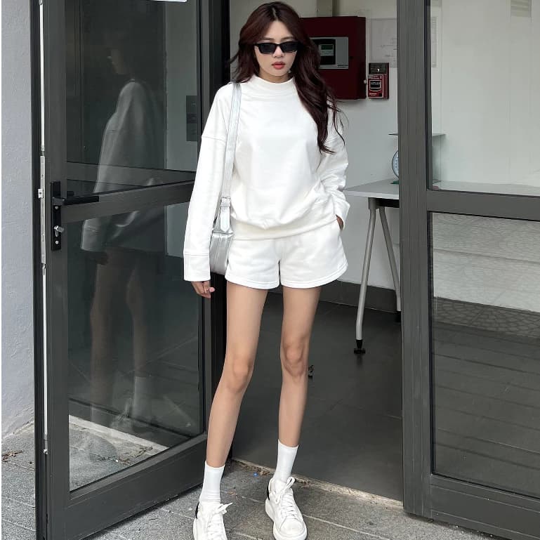 Set Bộ Nỉ Nữ CHIDORI Gồm Áo Sweater Và Quần Short From Rộng Chất Liệu Nỉ Ép Hàn