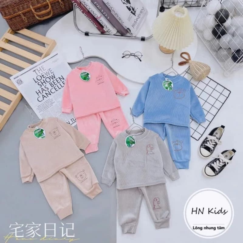 Bộ quần áo dài chất liệu nỉ nhung siêu ấm cho bé trai, bé gái