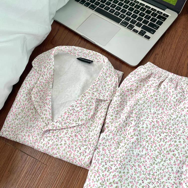Đồ Ngủ Lụa Không Bóng Cấp - Giặt Máy Không Nhăn - Hoa Nhỏ Dễ Thương - Mini Flora - JOAN.STUDIO