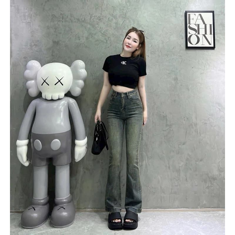 Quần jeans nữ ống loe dài 100cm lai 3p màu nhạt dơ đồng🌷KLii jeans
