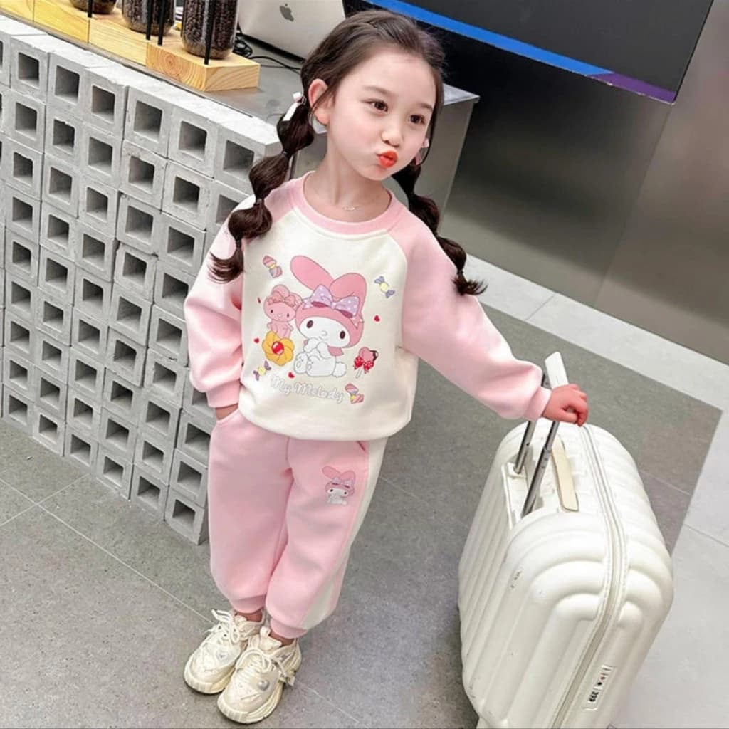 Set bộ đồ thu đông dành cho bé gái từ 9-45kg mẫu KUROMI-Đ thiết kế đẹp cute.