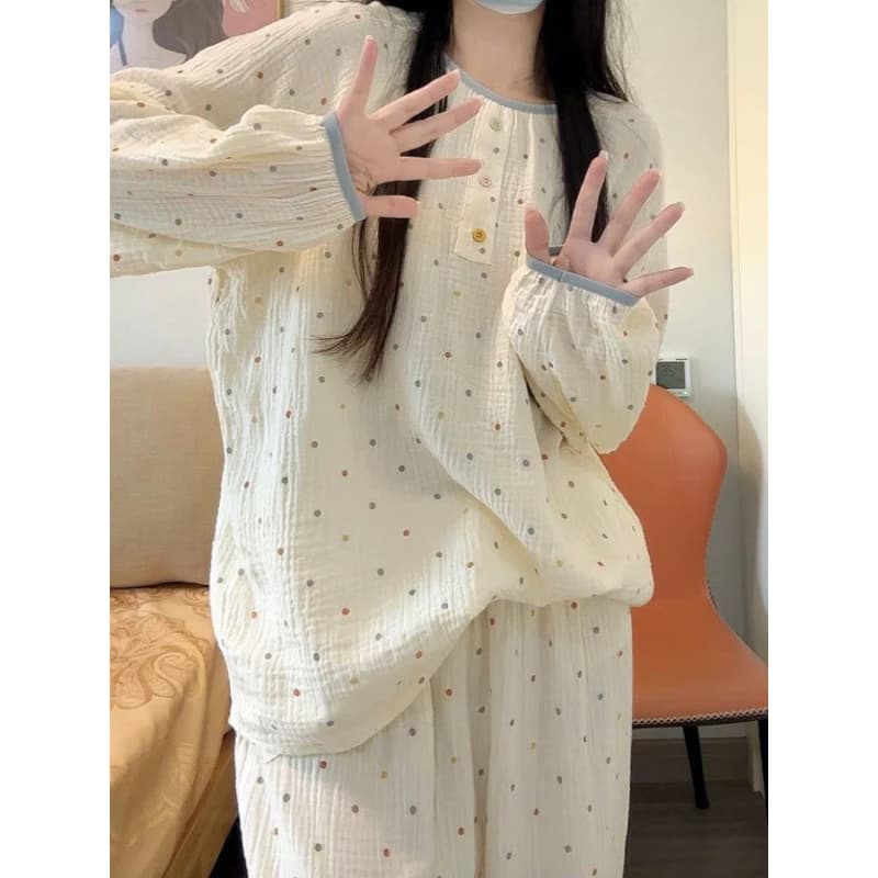 Bộ đồ ngủ chấm bi nhiều màu sắc đơn giản cho nữ xuân thu phong cách mới cổ tròn dài tay cô gái ngọt ngào mặc nhà