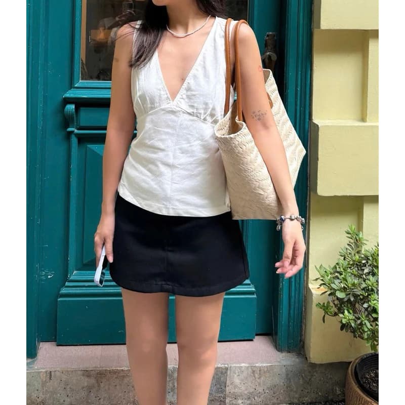 [Mya house] Áo sát nách cổ V MOLI TOP