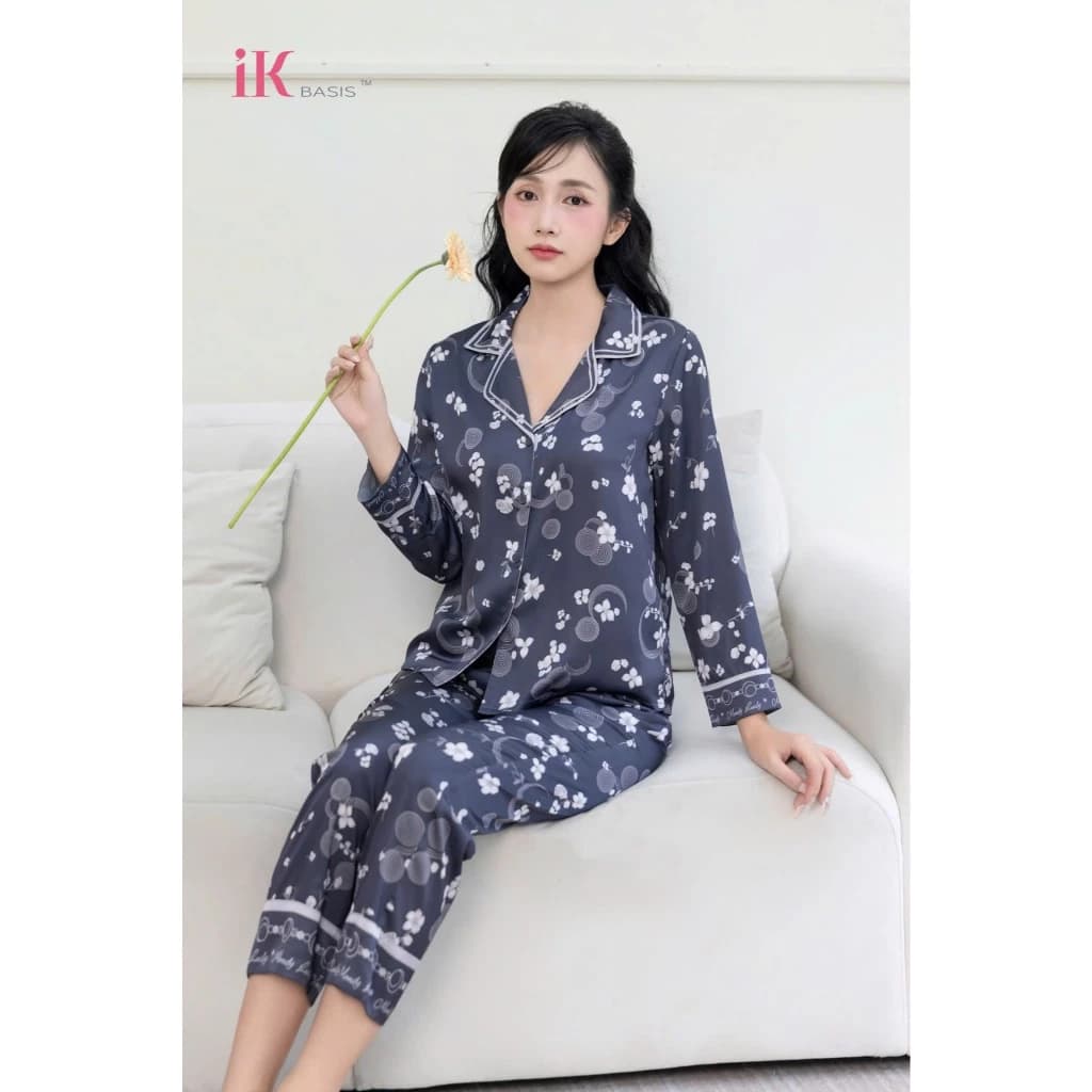 Set lụa LUXURY cao cấp nhà IK BASIS chất mềm mịn, nhẹ thoáng, họa tiết  tinh tế, độc đáo, dáng áo dài tay quần dài