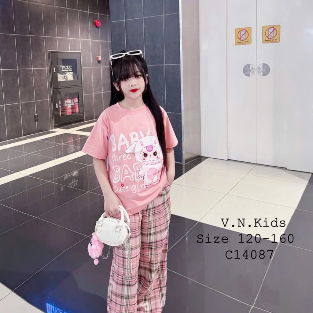 Bộ Đồ Quần Áo BaBy Three Quần Kẻ Xuông 3 Màu Cho Bé Gái Size 13-44kg Chất Liệu Thoáng Mát Co Dãn Thấm Mút Mồ Hôi (CK006)