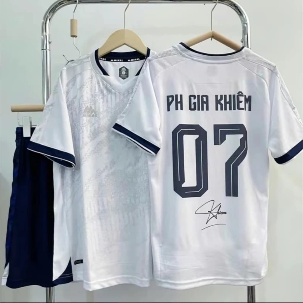 Bộ áo quần bóng đá,áo đá banh nam nữ m.k trắng in tên số theo yêu cầu, áo thể thao chất liệu mè