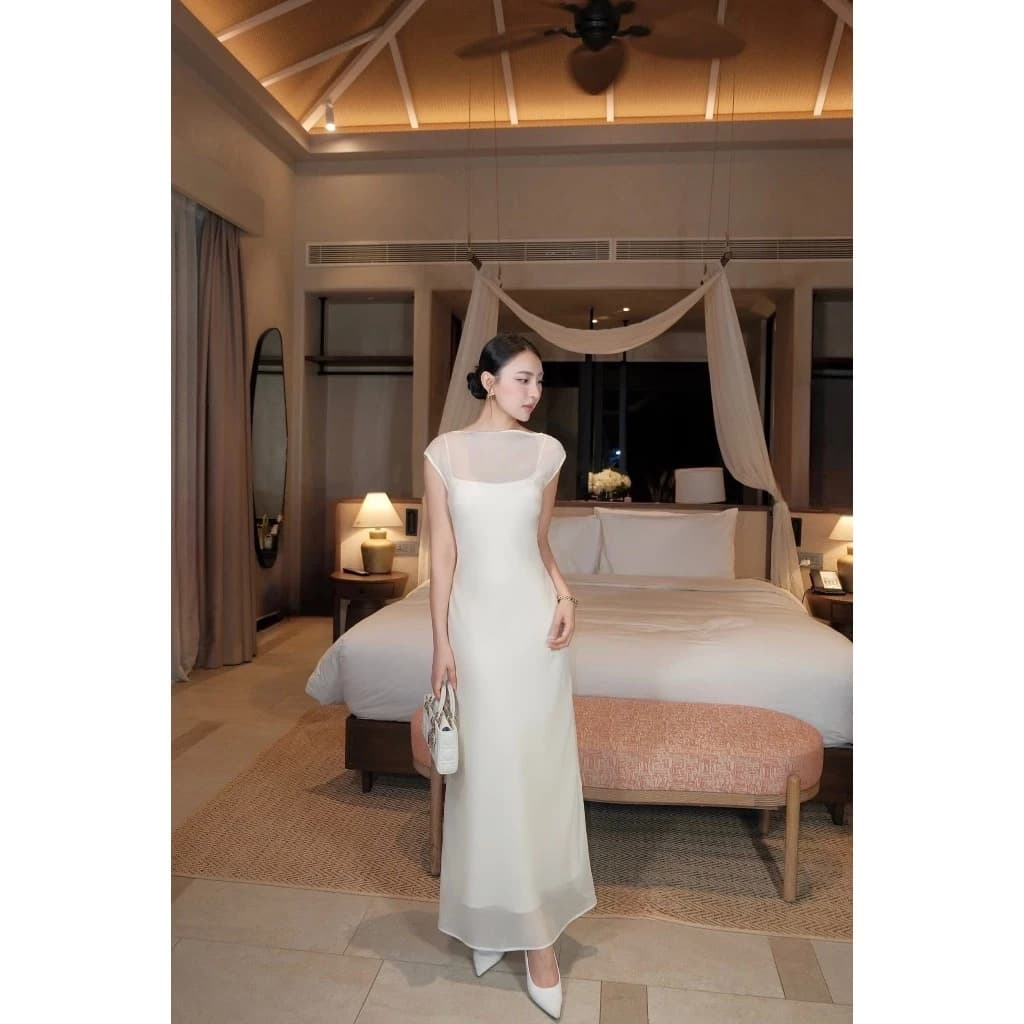 LYNCHIC-Đầm váy hai dây lụa be kem kèm váy choàng xẻ lưng V cúc dọc dáng dài thiết kế sang chảnh TỰ MAY,váy hai dây maxi