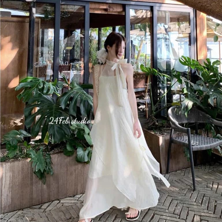 Váy hai dây tơ nhăn phối kèm yếm tơ bên ngoài phong cách tiểu thư 24Febstudio VN84