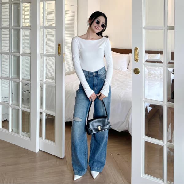 Áo thun nữ tay dài cổ thuyền form ôm màu Trắng